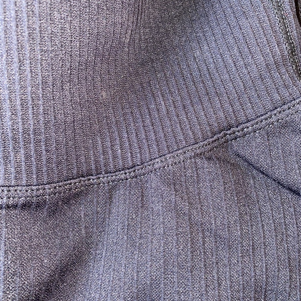 WORKOUT LEGGINGS - Picture 4 of 5